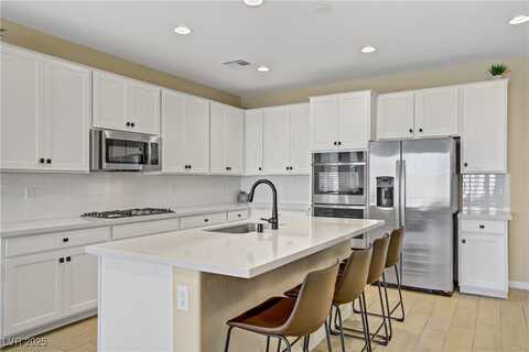 7168 Port Stephens Street, North Las Vegas, NV 89084