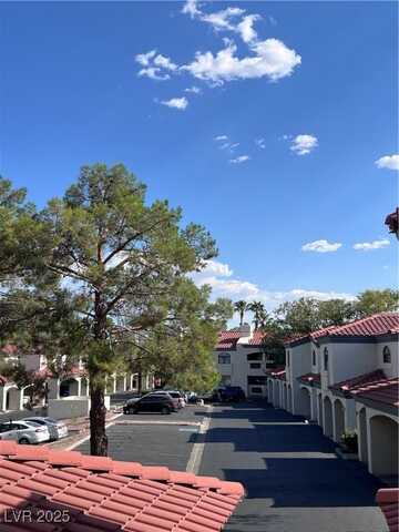 8455 W Sahara Avenue, Las Vegas, NV 89117