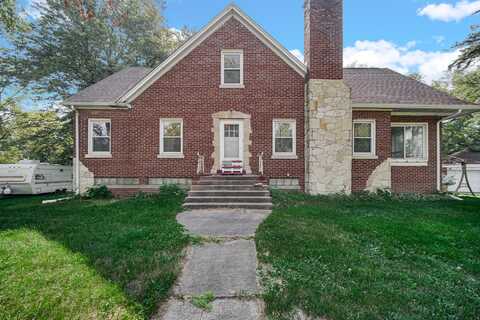 6001 Cleveland Circle, Merrillville, IN 46410