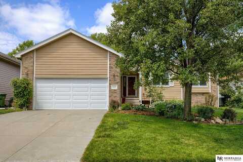 7557 Upton Grey Lane, Lincoln, NE 68516