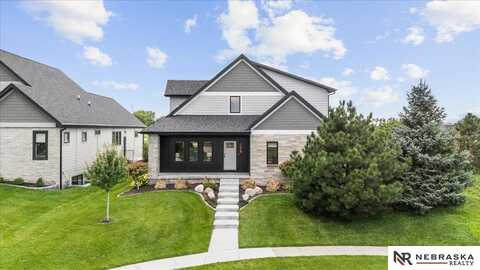 7727 S 94th Bay, Lincoln, NE 68526