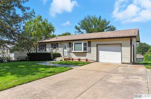 410 Highland Drive, Gretna, NE 68028
