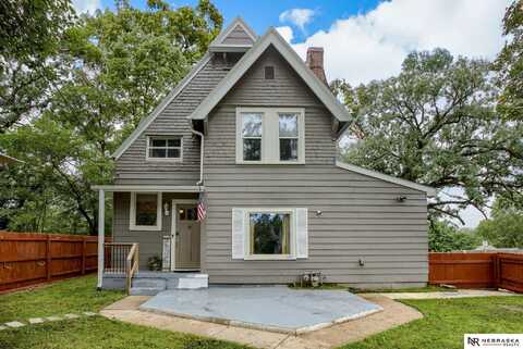 704 Hazel Street, Council Bluffs, IA 51503