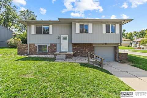 6356 S 137th Street, Omaha, NE 68137