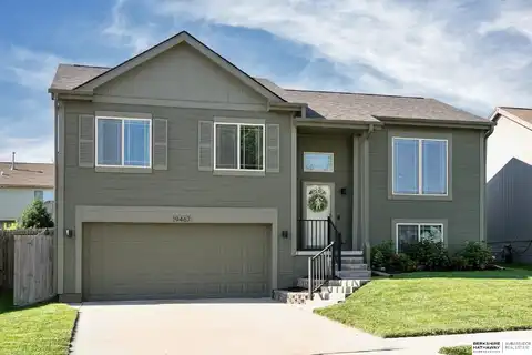 19467 Gail Avenue, Omaha, NE 68135