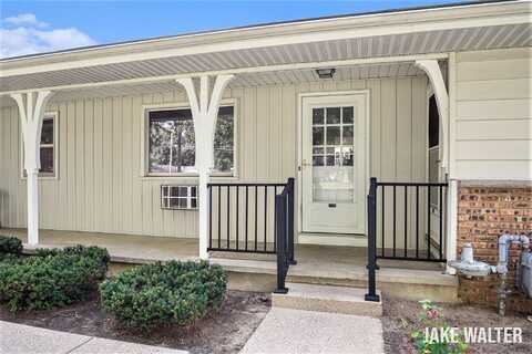 779 Andover Street SE, Kentwood, MI 49548