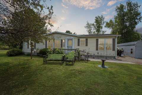 13330 Nelson Street, Bath, MI 48808