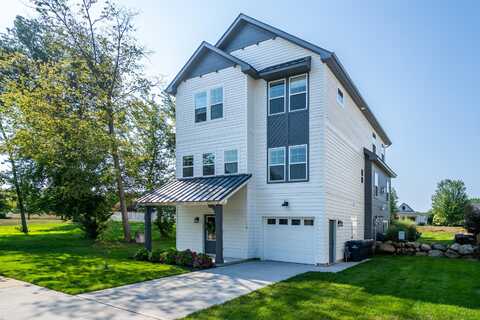 118 Elkenburg Street, South Haven, MI 49090