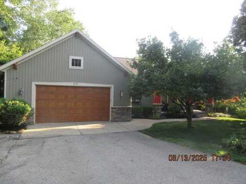 578 melissa Court NE, Comstock Park, MI 49321