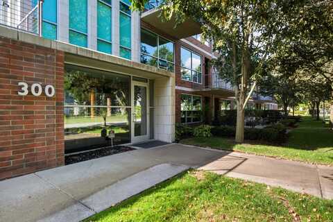 300 Hamilton Street, Plymouth, MI 48170