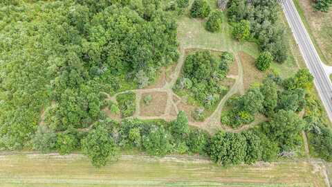 2587 Old US Hwy 131, Reed City, MI 49677