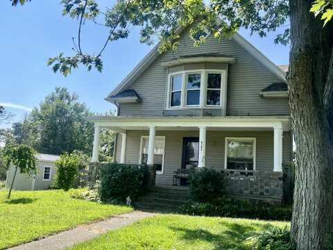 9195 E Market Road, Pittsford, MI 49271