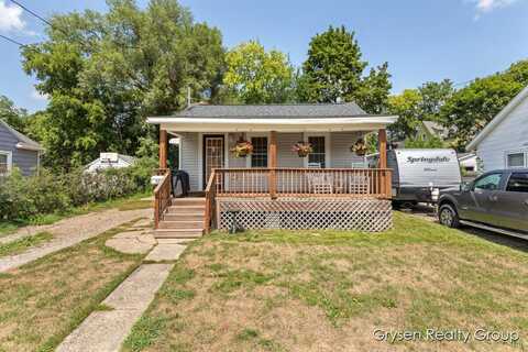 821 Flat Street NE, Grand Rapids, MI 49503