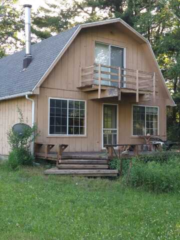 13526 165th Avenue, Leroy, MI 49655