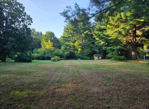 76465 11th Avenue, South Haven, MI 49090