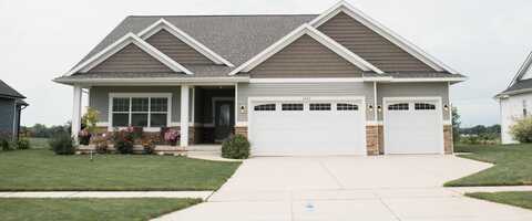 1845 Kenowa Avenue NW, Walker, MI 49534