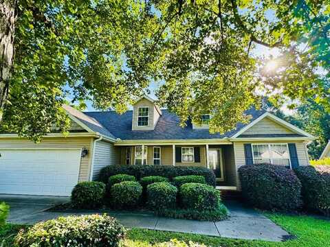 1012 North Lake Dr, Greenwood, SC 29649