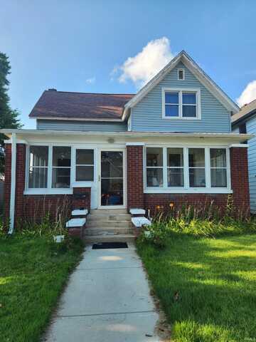 714 E 3rd Street, Mishawaka, IN 46544