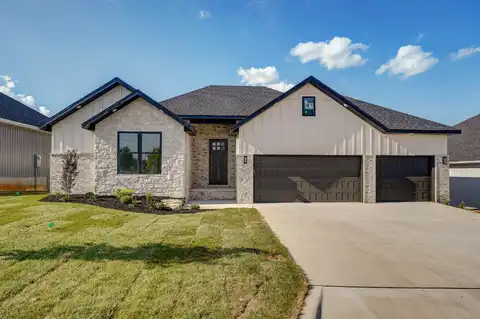 3019 W Marty Street, Springfield, MO 65810
