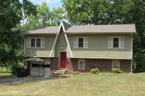 1029 S Aid Avenue, West Plains, MO 65775