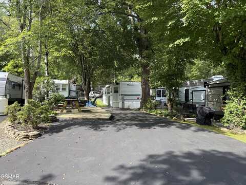 4229 E Parkway #090, Gatlinburg, TN 37738