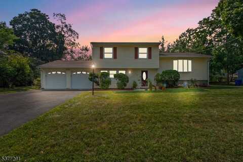 532 Shirley Pkwy, Piscataway, NJ 08854