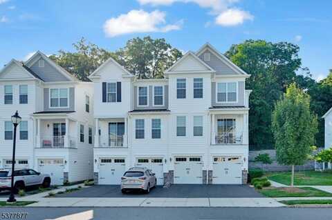 188 Aspen Dr, Cedar Grove, NJ 07009