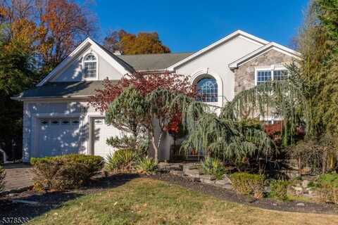 23 Brookhill Pl, Little Falls, NJ 07424