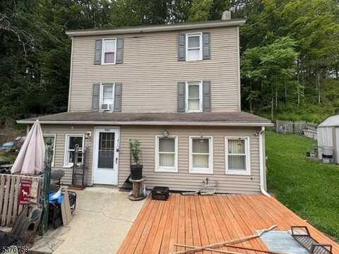 929 Wall St, Stillwater, NJ 07860