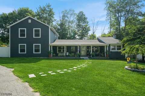 8 Saint Marys Pl, Sparta, NJ 07871