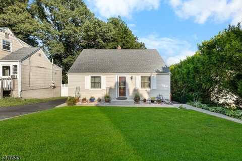 14 Valley View Rd, Rockaway Boro, NJ 07866