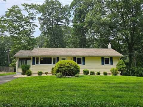 37 3Rd St, Mount Olive Twp., NJ 07828