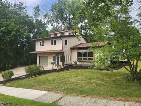 14 Trenton Pl, Newton, NJ 07860