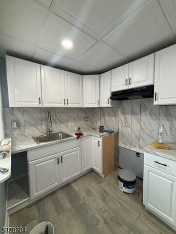112 N Washington Ave, Dunellen, NJ 08812