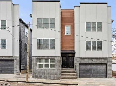 9-11 Marie Pl, Newark, NJ 07112