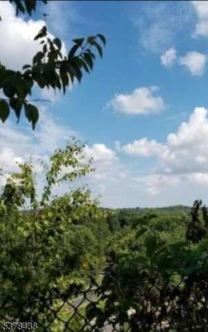 Diamond Hill Rd, Berkeley Heights, NJ 07922