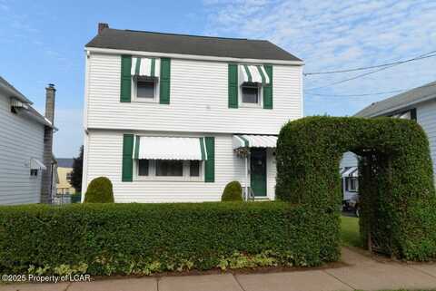 96 Mill Street, Beach Haven, PA 18705