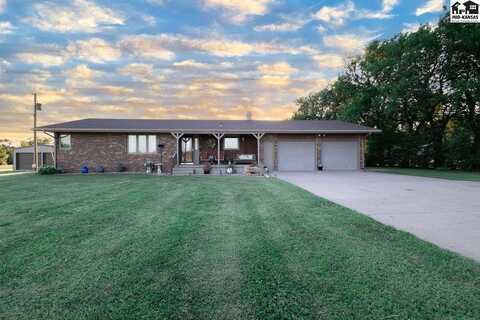 1581 17th Ave, McPherson, KS 67460