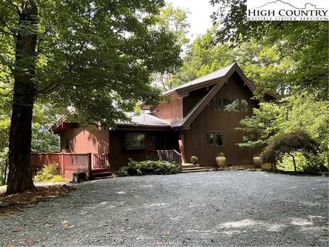 600 Wards Branch Road, Sugar Grove, NC 28679