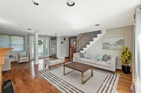 140 WEST GREENBROOK RD, North Caldwell, NJ 07006