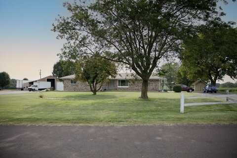 10451 Miners Trail Road, Higginsville, MO 64037