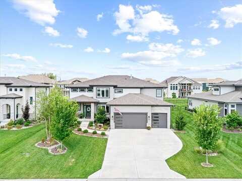 2114 NW Killarney Lane, Lees Summit, MO 64081