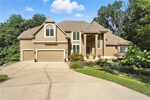 2150 SW Hunt Circle, Lees Summit, MO 64081
