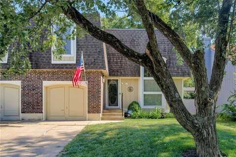 521 NE 90th Terrace, Kansas City, MO 64155
