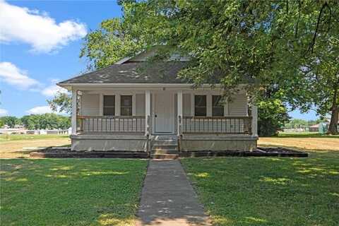 503 S High Street, Butler, MO 64730