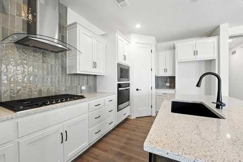 1432 N 163rd Street, Basehor, KS 66007