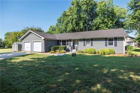 2018 E Madison Street, Fredonia, KS 66736