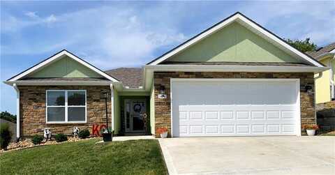 907 Ingleside Drive, Pleasant Hill, MO 64080