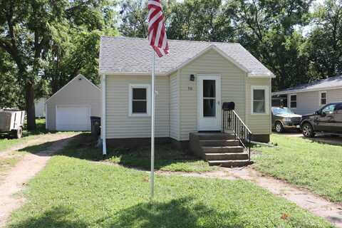 716 E 8th Street, Spencer, IA 51301