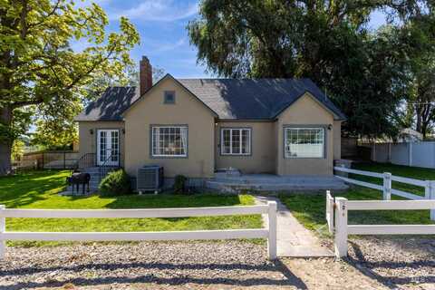 101 1st St S, Marsing, ID 83639